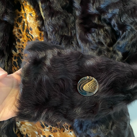 Luxuary fur coat/jacket - Picture 2 of 2